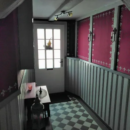Appartement Urlaub Im Fachwerkhaus à Gernrode  Extérieur photo