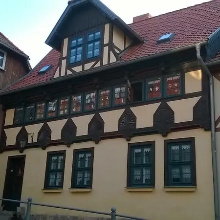 Appartement Urlaub Im Fachwerkhaus à Gernrode  Extérieur photo